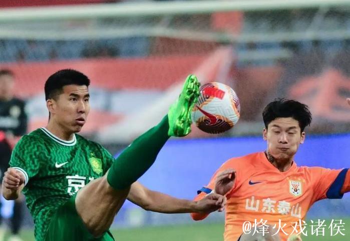 太可惜：中国男足36岁传奇离队，因骂球迷人设崩塌，如今难寻下家
